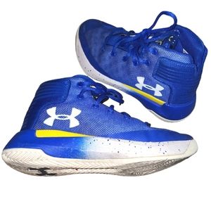 UNDER ARMOUR SC SNEAKERS Size 1Y